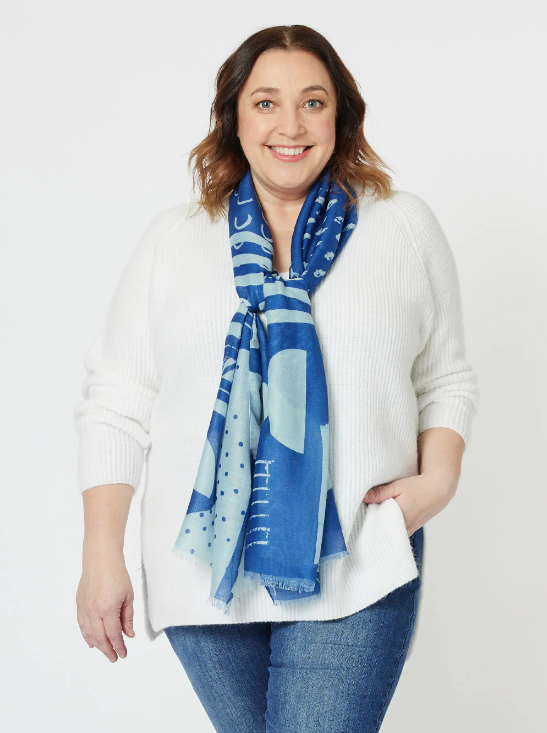 scarf2 The Ultimate Summer Denim Look: Effortlessly Chic for Women Over 35