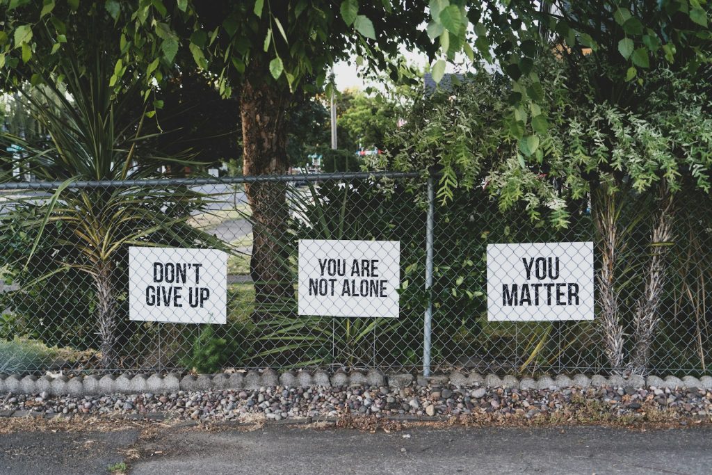 hluojzjlvxc-1024x683 Burnout in Love: How Relationship Burnout Impacts Women's Mental Health